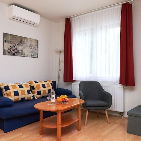 Apartman Brigitte Buekfuerdo ภายนอก รูปภาพ
