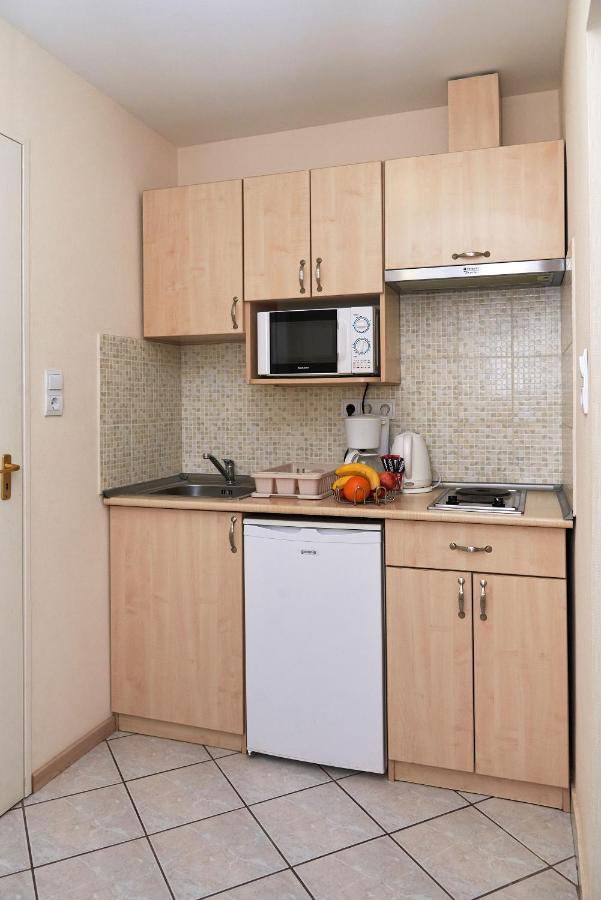 Apartman Brigitte Buekfuerdo ภายนอก รูปภาพ