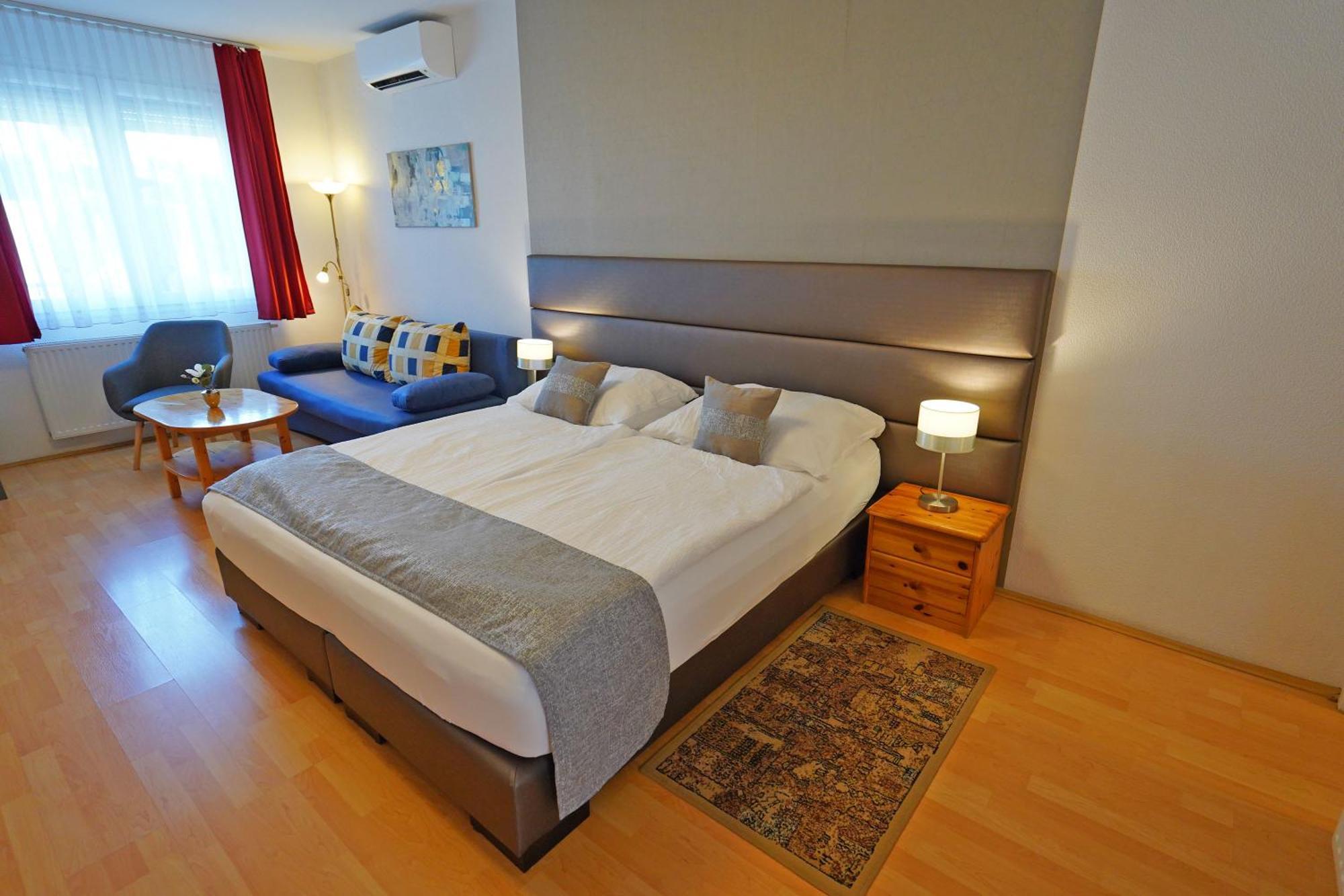 Apartman Brigitte Buekfuerdo ภายนอก รูปภาพ